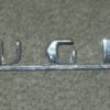 Insignia " Peugeot " 403 baul